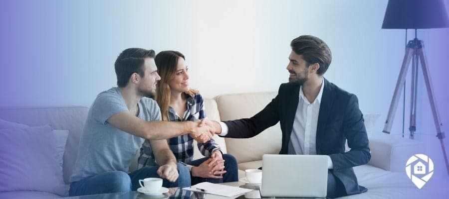 Real estate wholesaler closing deal with first-time home sellers – successful wholesaling real estate strategy.