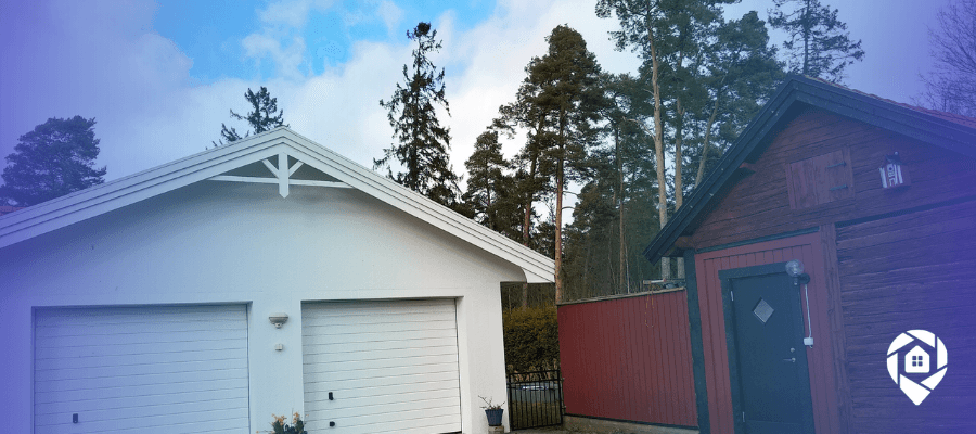 Seattle corner lot property with detached garage and accessory dwelling unit (DADU), showcasing buy-and-hold real estate investing strategy.