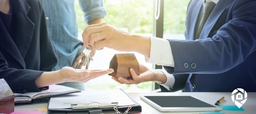 7 Simple Steps to Flip Houses & Build Rental Wealth